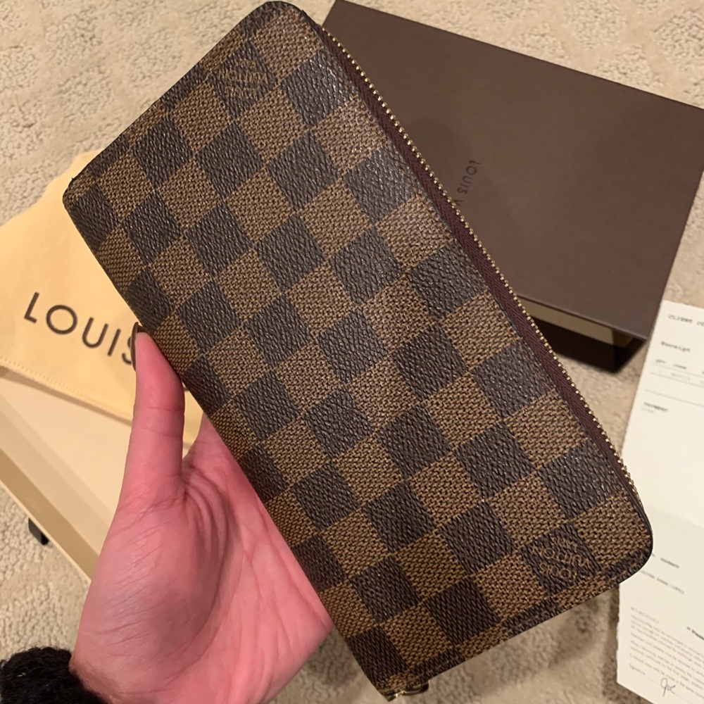 Louis Vuitton Zippy Wallet Damier Ebene USED